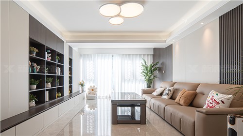 18W裝出140m²現(xiàn)代風(fēng)格的家| 長沙新浪裝飾全屋整裝